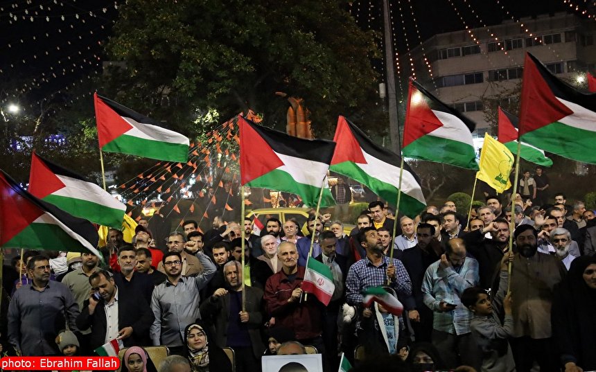 تجمع مردم ساری در حمایت از حمله موشکی سپاه به اسرائیل