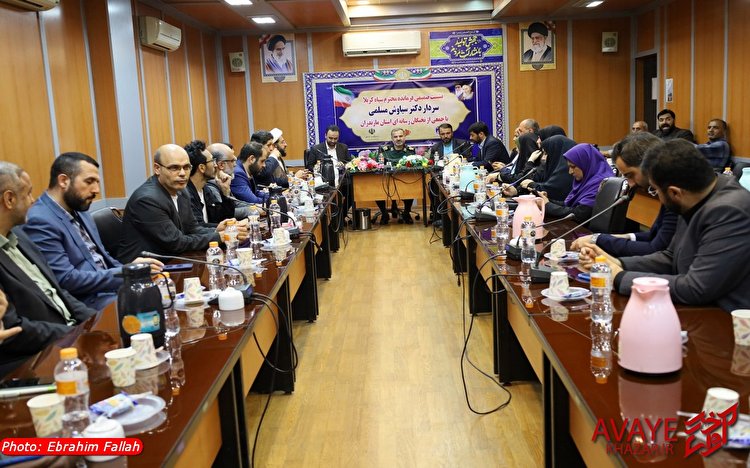 نشست صمیمی سردار مسلمی با خبرنگاران مازندران