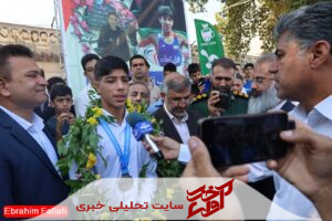 استقبال باشکوه از اهورا خاطری، نایب‌قهرمان کشتی جوانان جهان در ساری