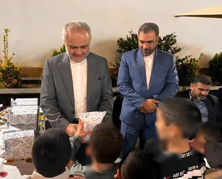 حمایت از کودکان بی‌سرپرست وظیفه‌ای مقدس و انسانی است