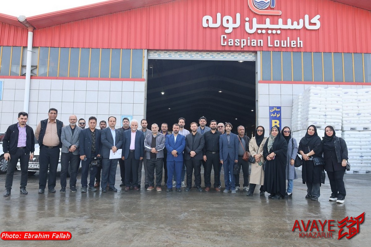 بازدید «راویان پیشرفت» از شهرک صنعتی جویبار به مناسبت هفته بسیج