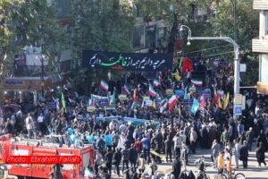 حضور پرشور دانش‌آموزان ساروی در راهپیمایی ۱۳ آبان؛ همصدایی نسل آینده با مردم انقلابی