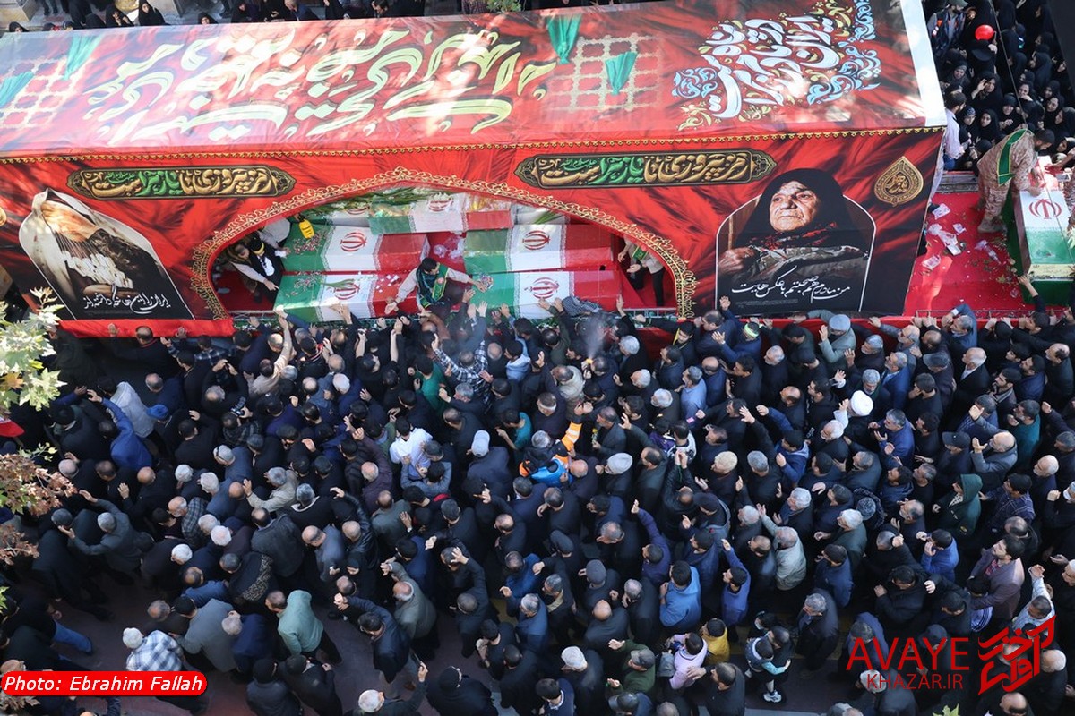 تشییع ۱۰ شهید گمنام دفاع مقدس در ساری؛ بدرقه تا میدان شهدا