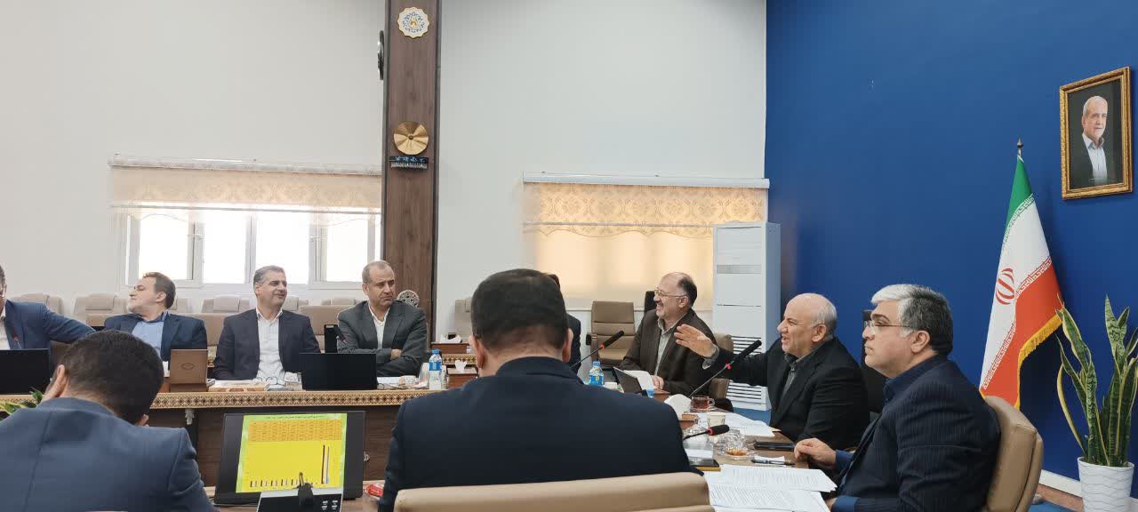 بازار مازندران فعلا تنظیم است/ راهکارها روی سفره بیاید!