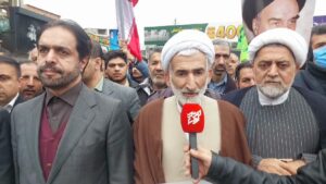 ۲۲ بهمن پیام ایستادگی است / مردم میدان را خالی نمی‌کنند